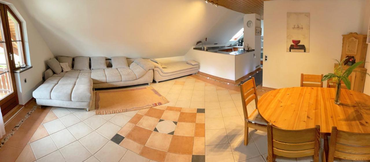 Geraeumiges Maisonette Apartment Todtmoos Eksteriør bilde